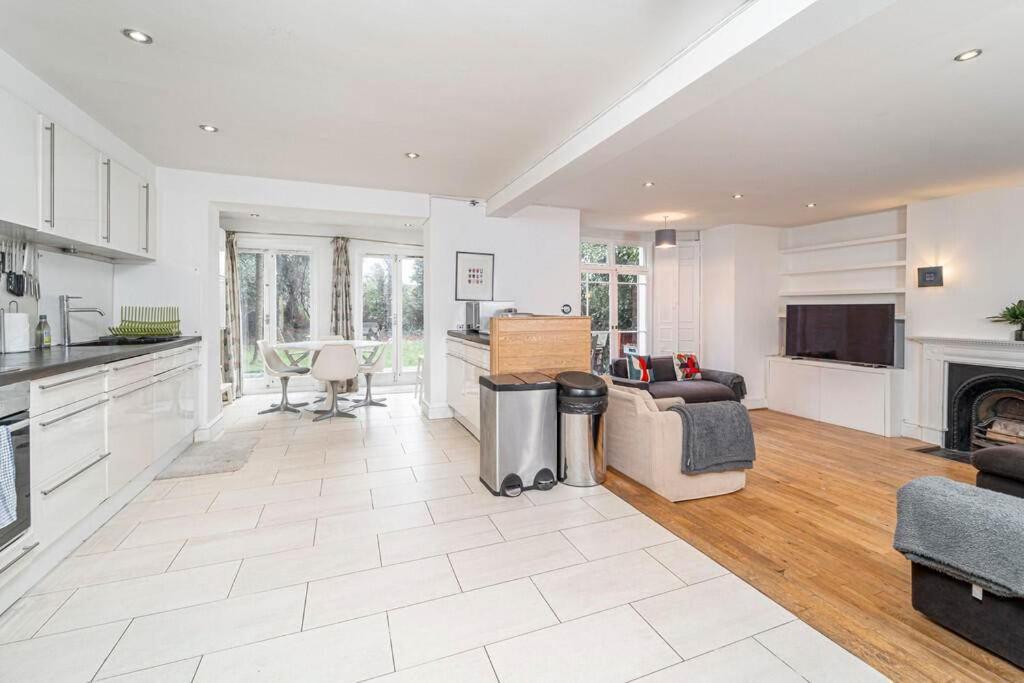 Stunning Flat With Amazing Garden Appartamento